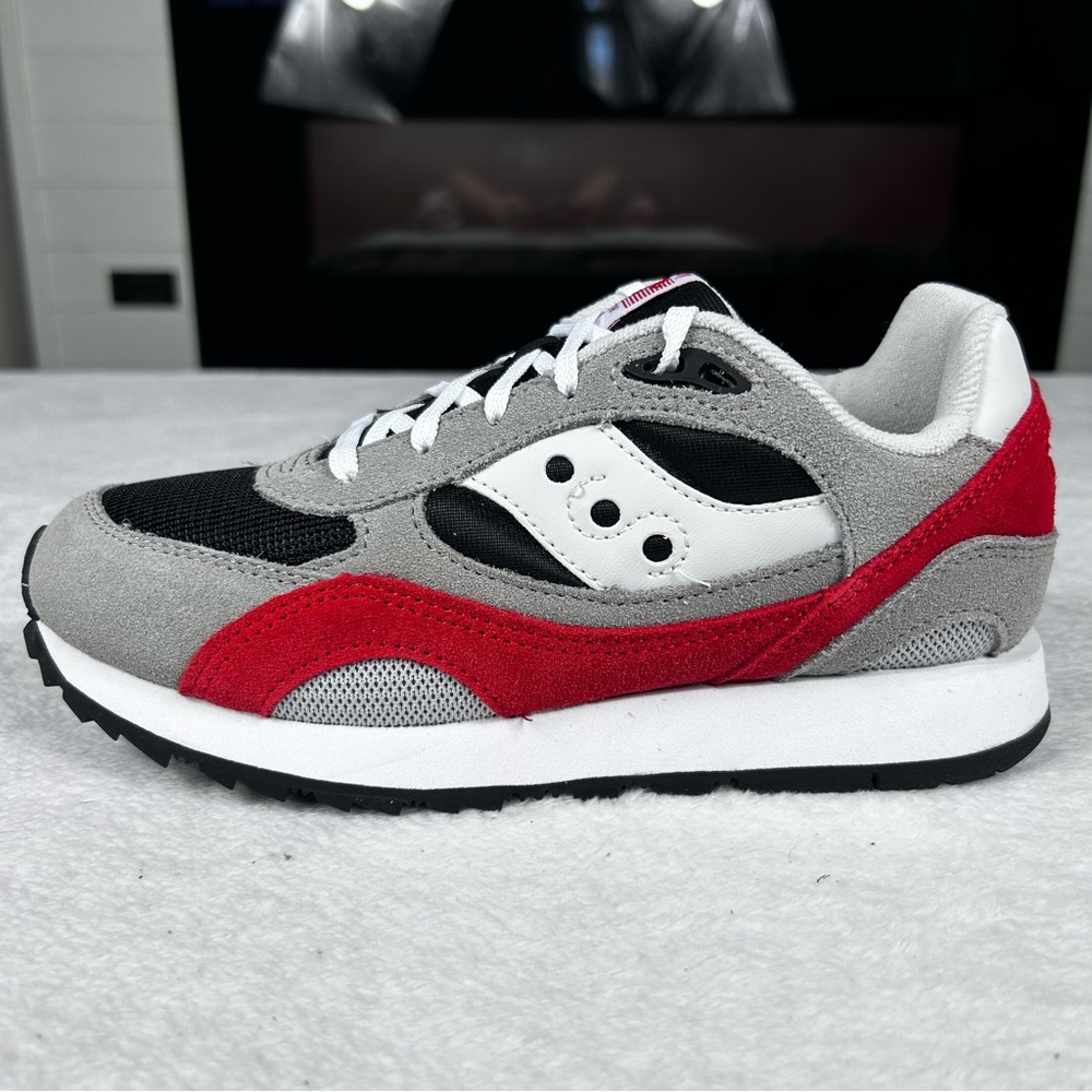 Saucony Shadow 6000 Unisex Shoes Big Kid Size 4M Red Black White New In Box